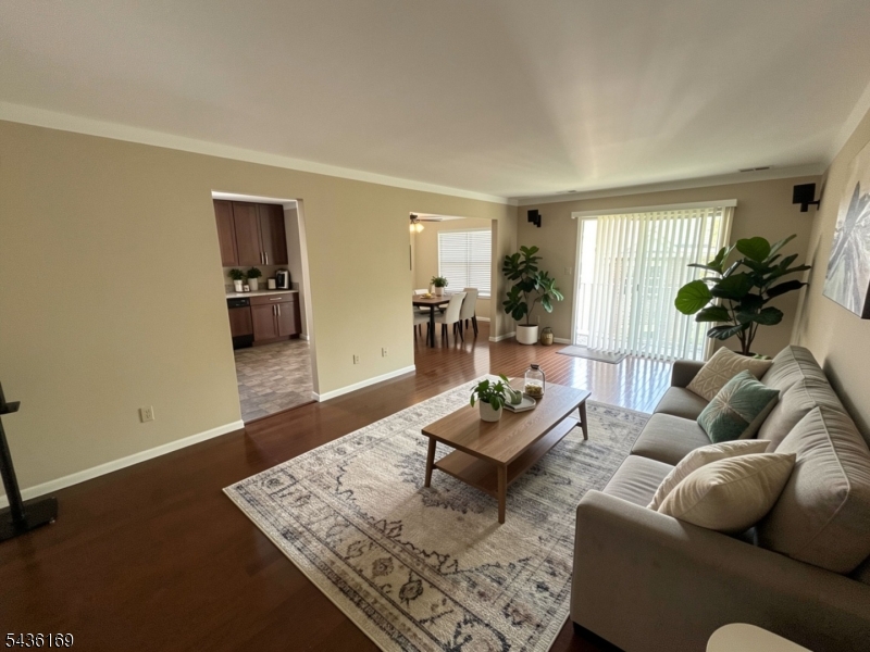 32 Rebecca Road East Hanover, NJ 07936 - Photo 5 of 23