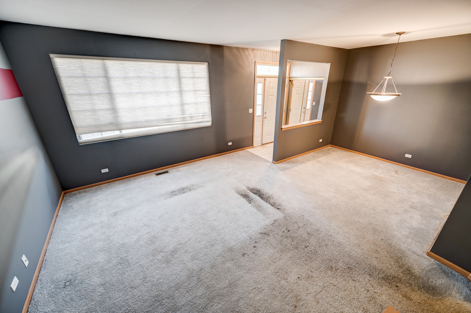 752 County Line Road Aurora, IL 60502 - Photo 12 of 30 a view of an empty room with a window