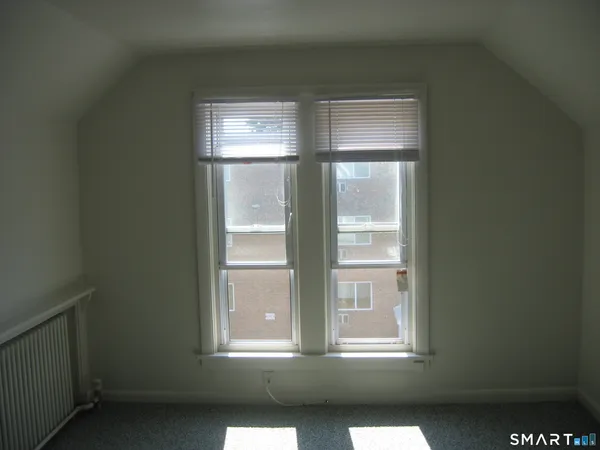 $1,550 | 49 Washington Street, Unit 8, Bristol, CT 06010