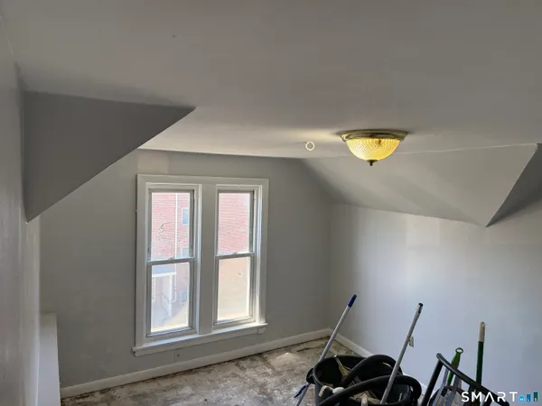 $1,550 | 49 Washington Street, Unit 8, Bristol, CT 06010