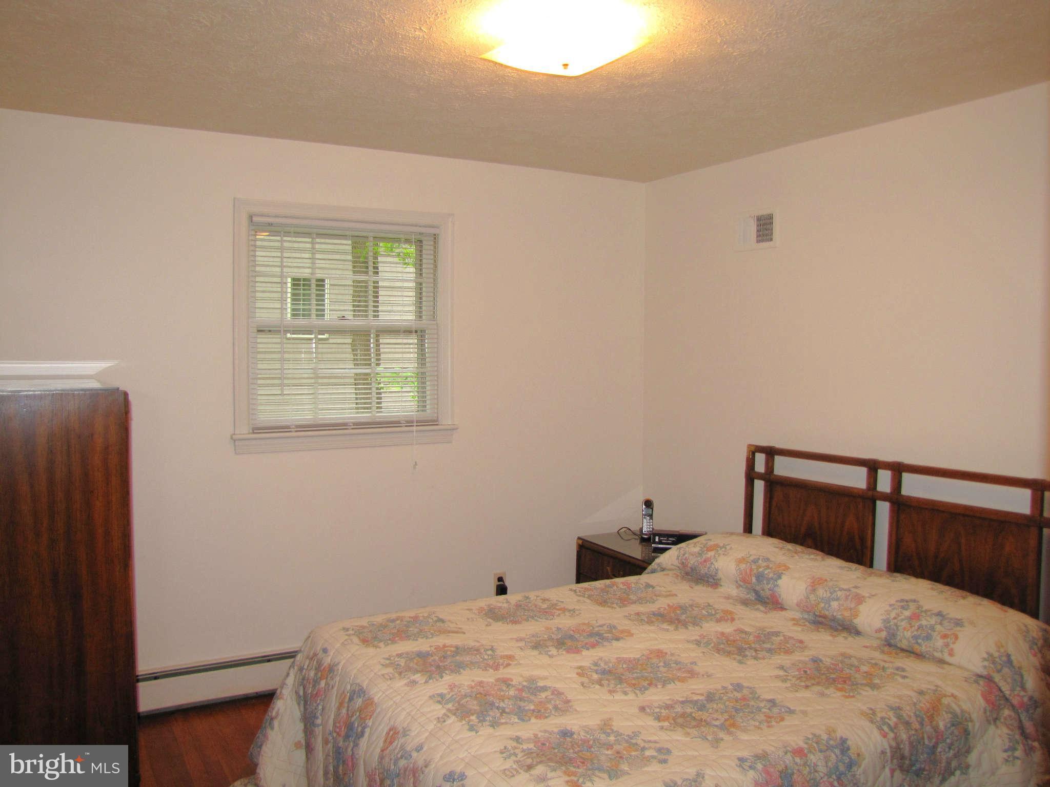 14701 Harold Road Silver Spring, MD 20905 - Photo 21 of 30 Bedroom