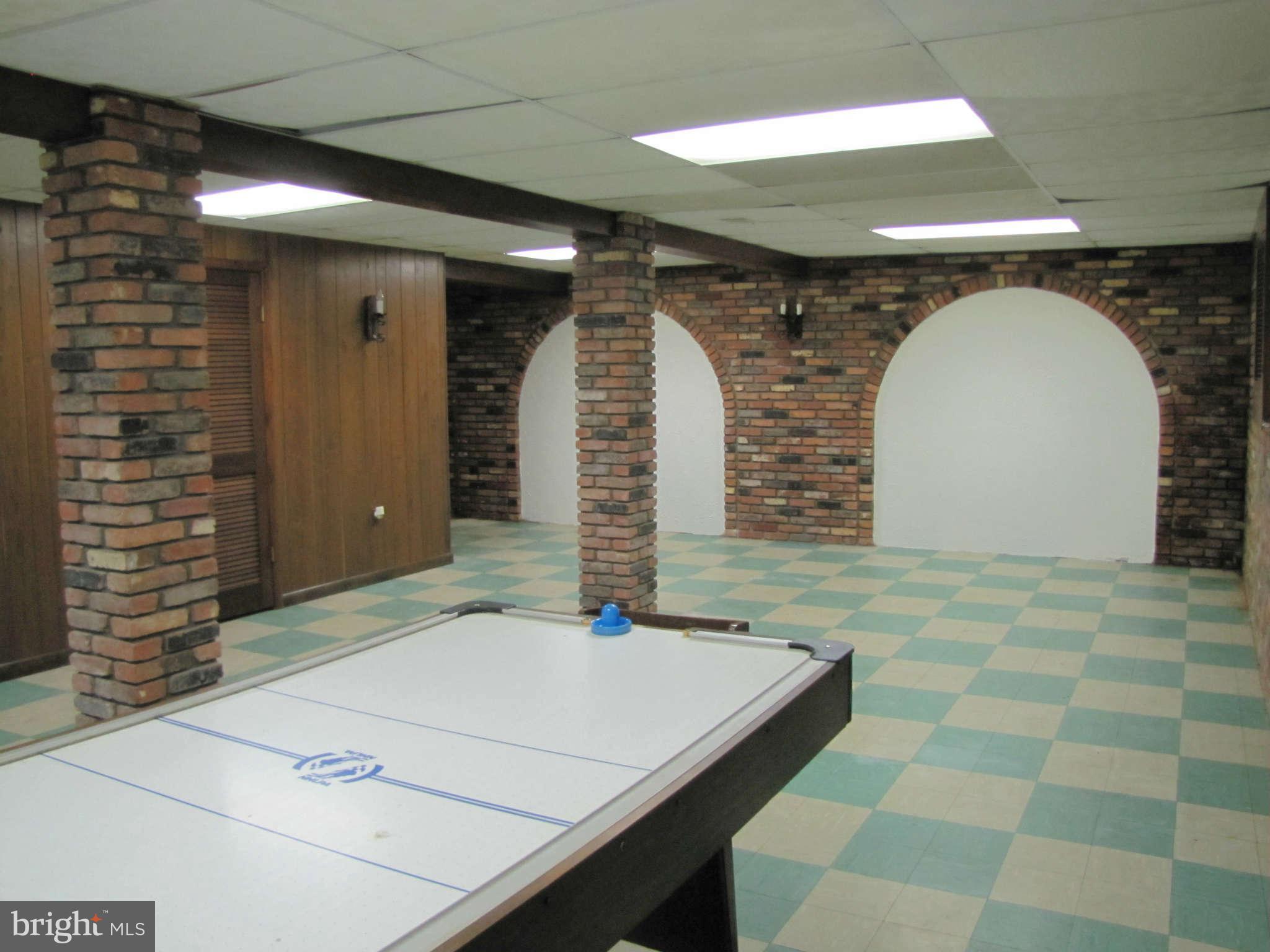 14701 Harold Road Silver Spring, MD 20905 - Photo 26 of 30 Recreation Room