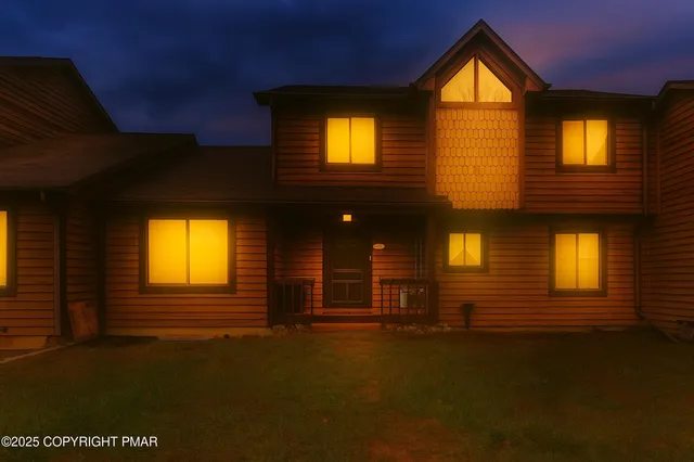 $215,000 | 114 Murray Hill Road, Unit 1C, East Stroudsburg, PA 18302