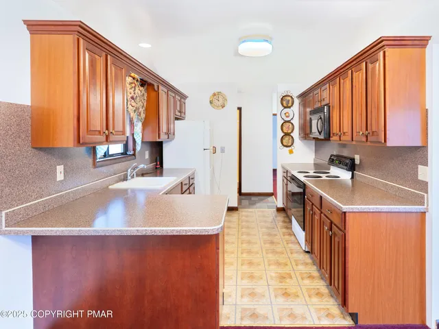 $215,000 | 114 Murray Hill Road, Unit 1C, East Stroudsburg, PA 18302