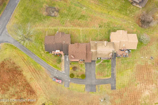 $215,000 | 114 Murray Hill Road, Unit 1C, East Stroudsburg, PA 18302