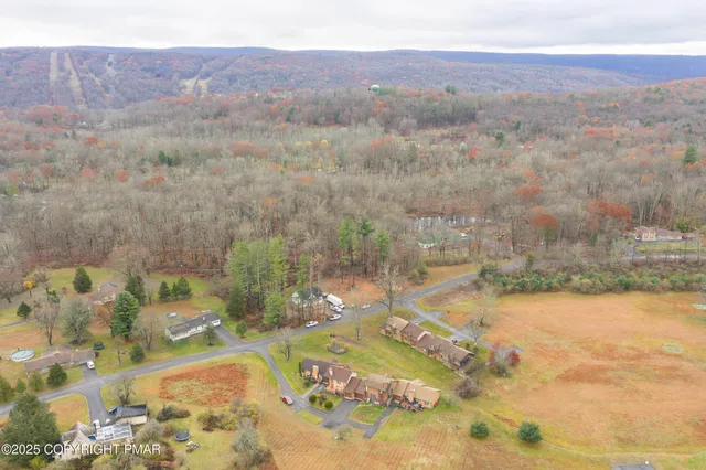 $215,000 | 114 Murray Hill Road, Unit 1C, East Stroudsburg, PA 18302