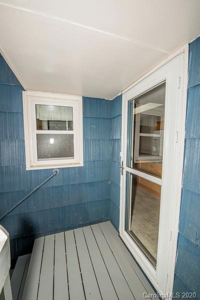95 Cisco Road Asheville, NC 28805 - Photo 3 of 17 Gallery Image 3