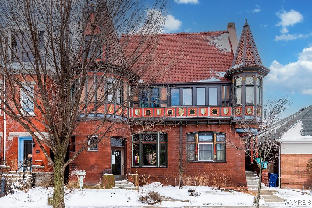 467 Virginia Street Buffalo, NY 14202 - Photo 2 of 40