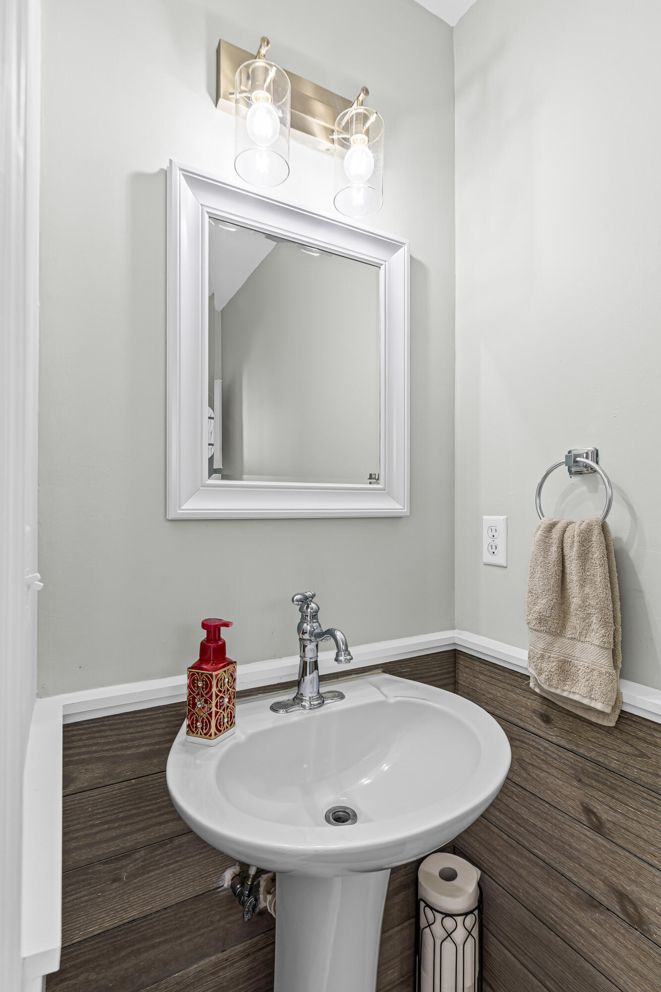 218 Hamlet Road Summerville, SC 29485 - Photo 7 of 43 Gallery Image 7