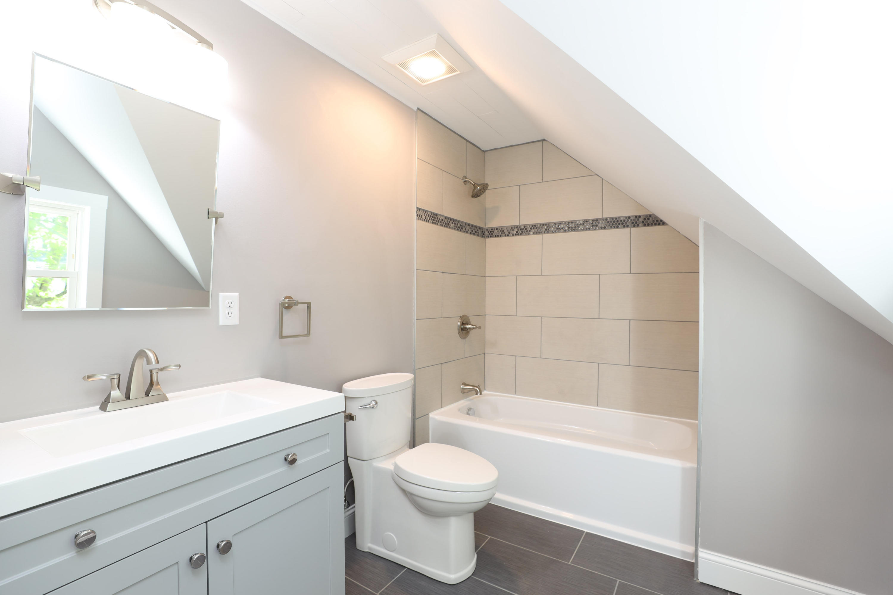 450 Capisic Street Portland, ME 04102 - Photo 18 of 31 508A6859