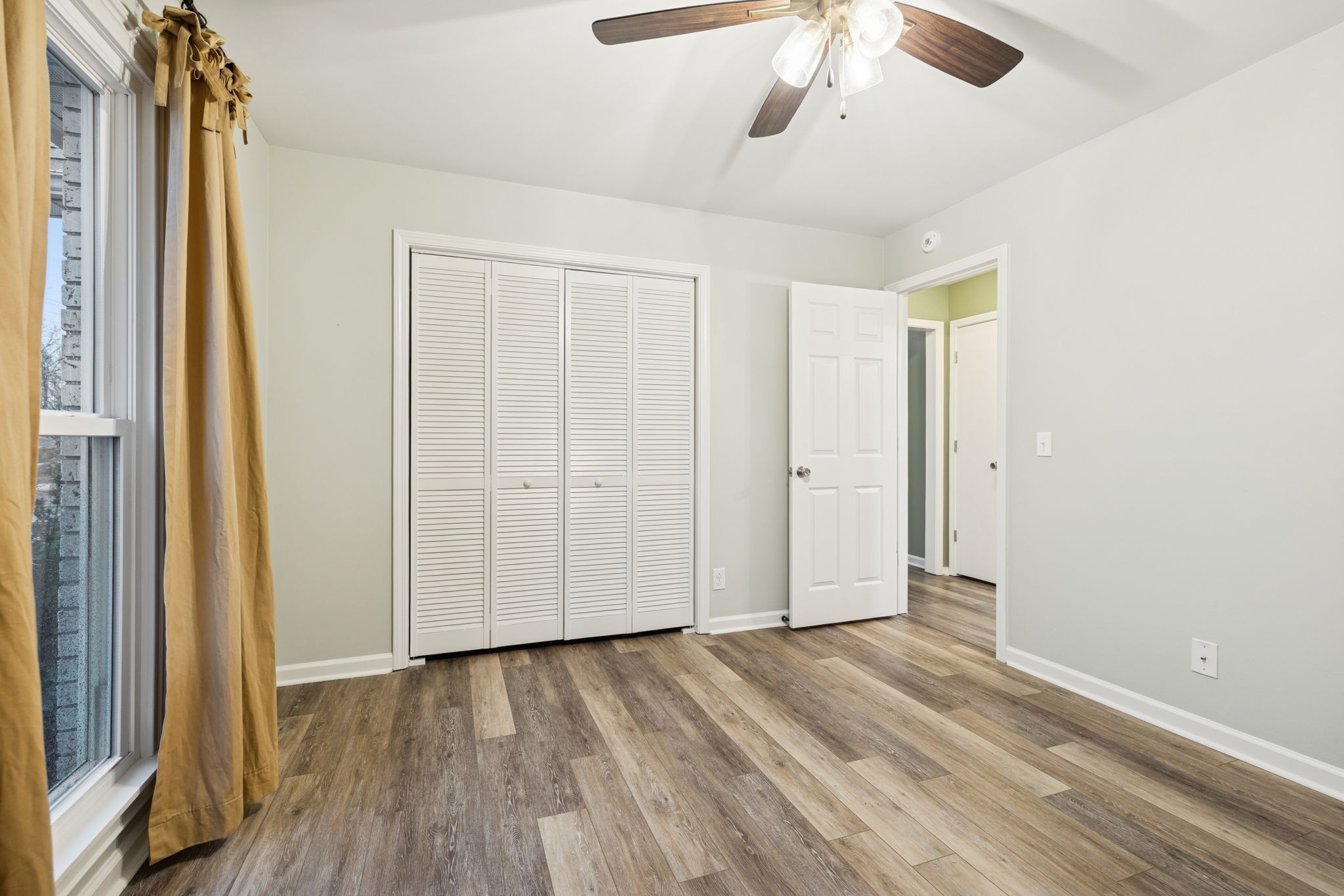 350 State Street Cookeville, TN 38501 - Photo 32 of 44 wooden floor in an empty room