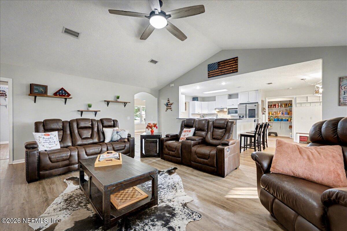 371298 Kings Ferry Road Hilliard, FL 32046 - Photo 19 of 38 25-JAXREP_371298_Kings_Ferry_Rd_Hilliard