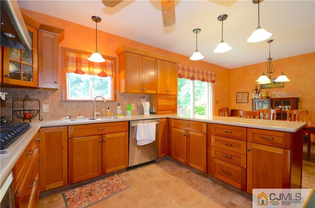 127 Hickory Corner Road East Windsor, NJ 08520 - Photo 14 of 25 Gallery Image 14