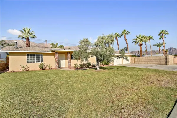 $6,000 | 52637 Avenida Villa, La Quinta, CA 92253