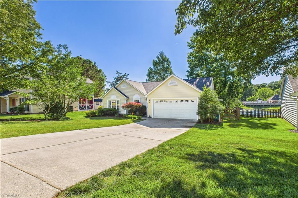 2606 Castle Croft Road Greensboro, NC 27407 - Photo 3 of 35 Gallery Image 3