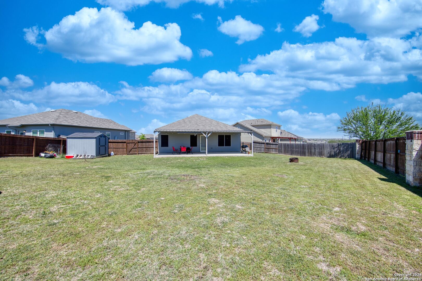 7104 Quarter Moon Converse, TX 78109 - Photo 4 of 28 a view of house with outdoor space