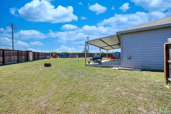 $1,695 | 7104 Quarter Moon, Converse, TX 78109