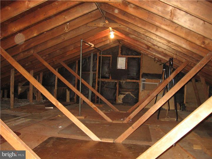 373 Lewis Road Springfield, PA 19064 - Photo 14 of 23