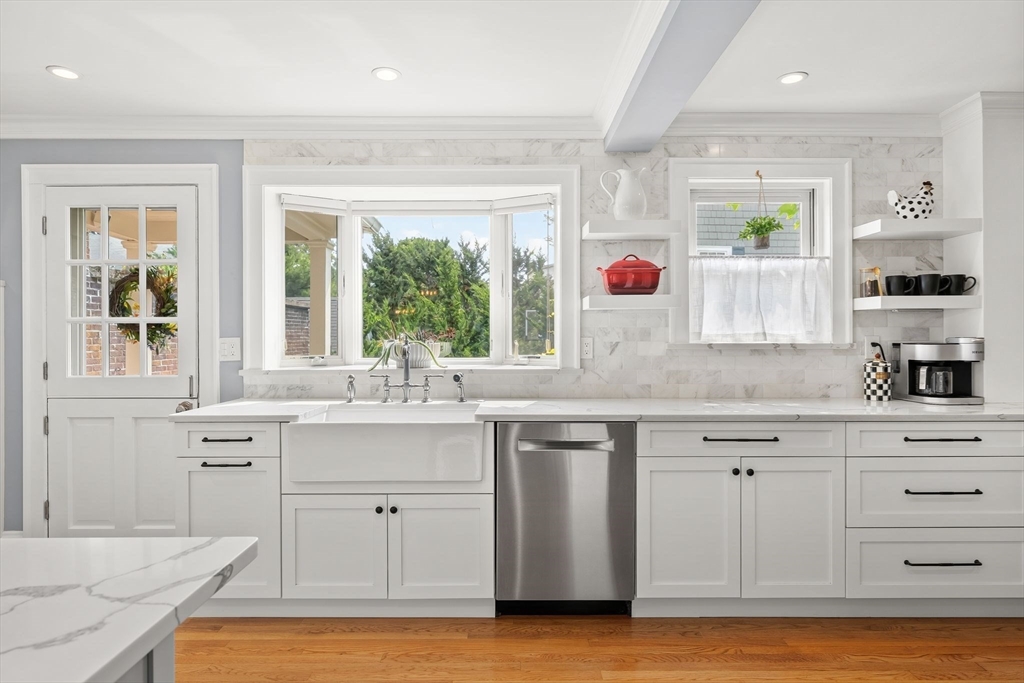 3 Essex Road Belmont, MA 02478 - Photo 12 of 40