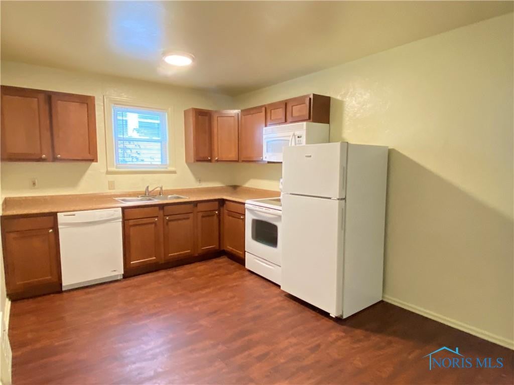 1800 Wyndhurst Road Toledo, OH 43607 - Photo 8 of 20 Gallery Image 8