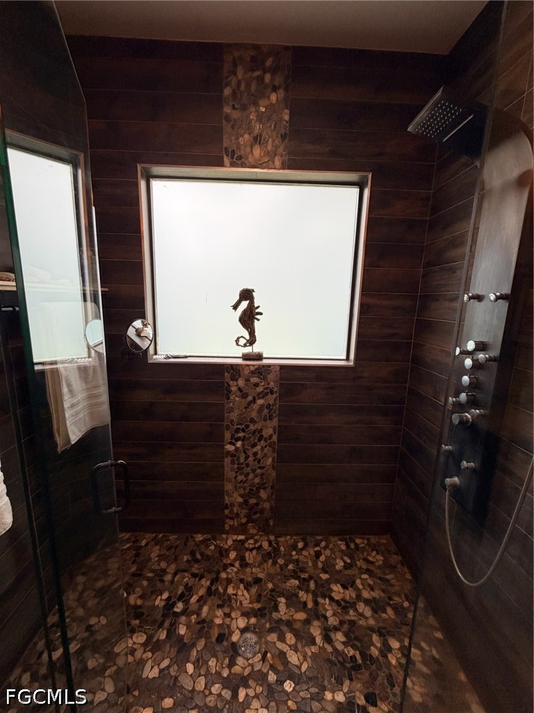 190 2nd Street Southeast Naples, FL 34117 - Photo 35 of 47 a bathroom with a shower