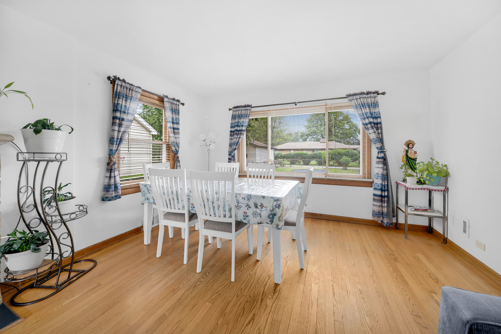 18148 State Line Avenue Lansing, IL 60438 - Photo 8 of 28