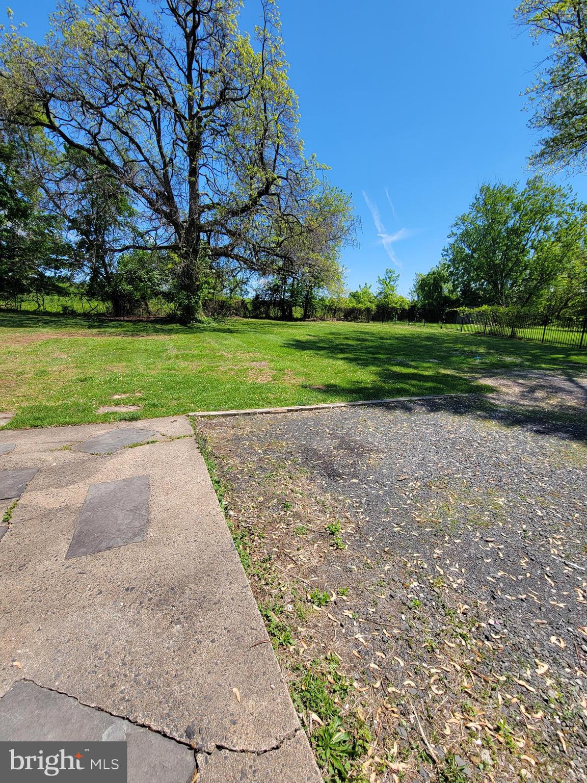 2619 Audubon Road Norristown, PA 19403 - Photo 24 of 25 Back yard