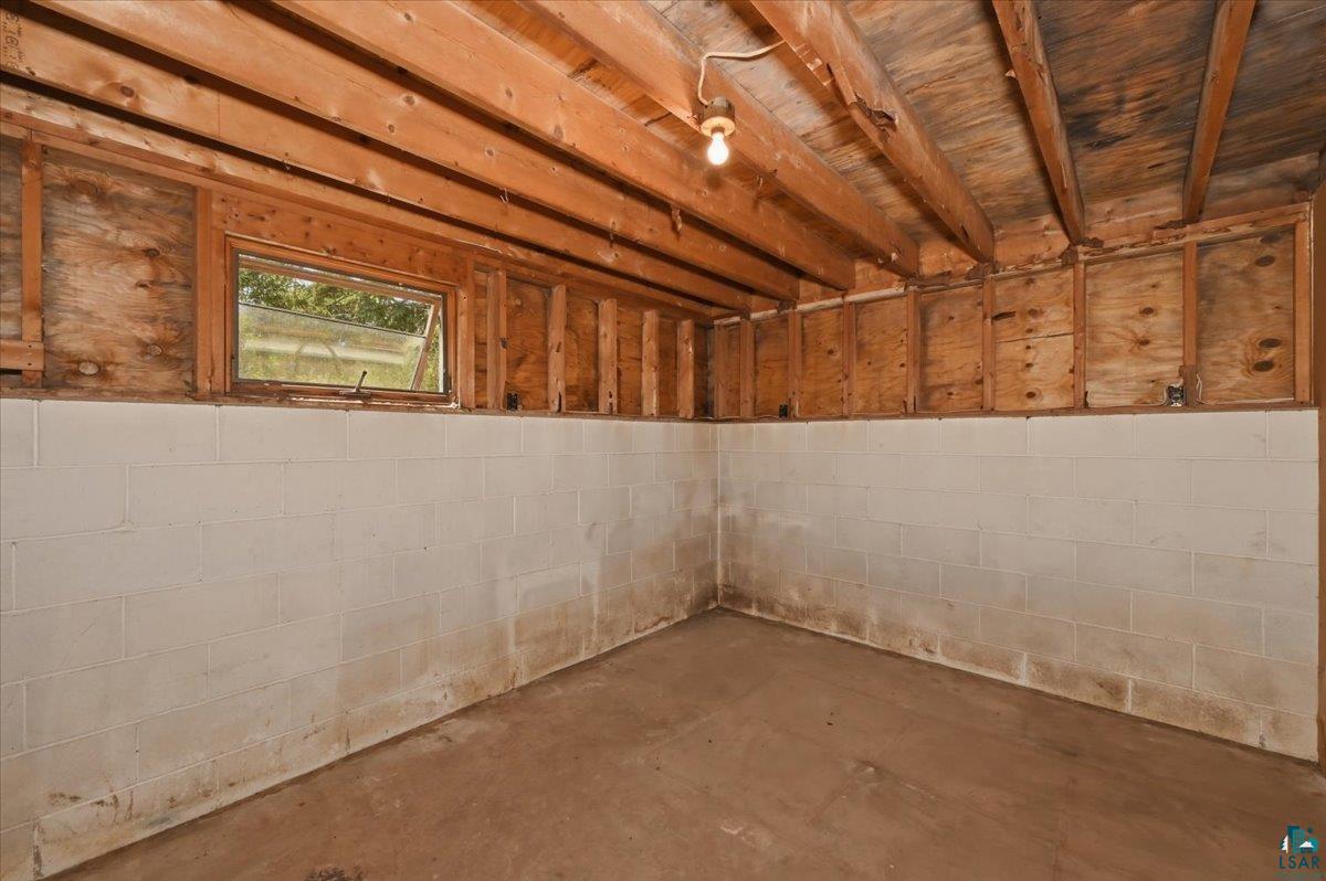 1455 East Mikelson Road Foxboro, WI 54836 - Photo 11 of 20