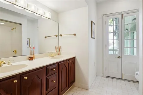 $400,000 | 1022 St Peter, Unit 208, New Orleans, LA 70116