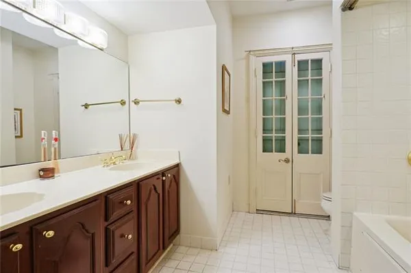 $400,000 | 1022 St Peter, Unit 208, New Orleans, LA 70116
