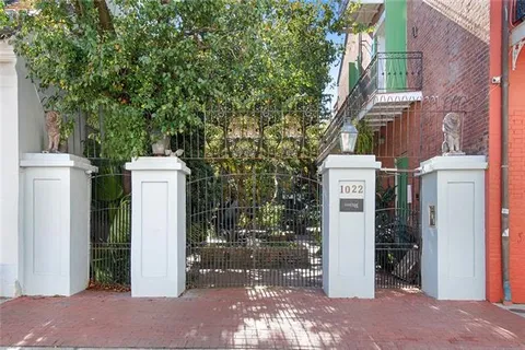 $400,000 | 1022 St Peter, Unit 208, New Orleans, LA 70116