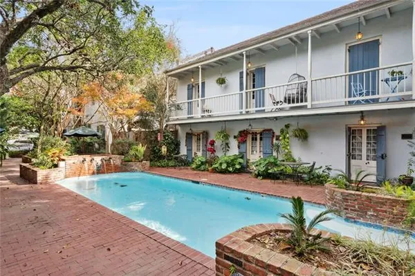 $400,000 | 1022 St Peter, Unit 208, New Orleans, LA 70116