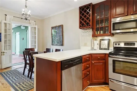 $400,000 | 1022 St Peter, Unit 208, New Orleans, LA 70116