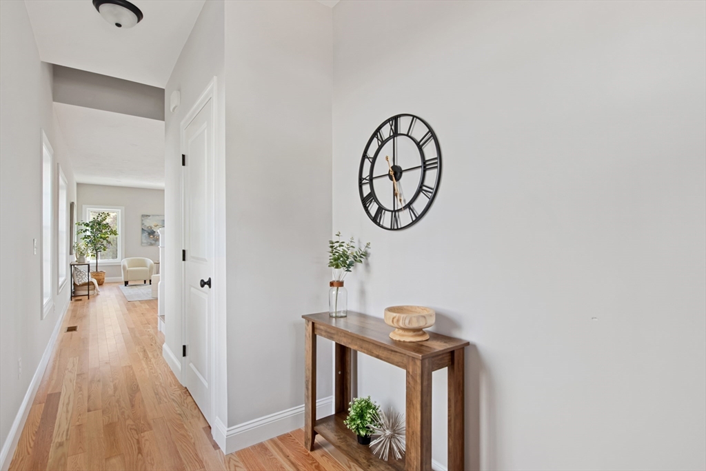 75 Upland Street Worcester, MA 01607 - Photo 10 of 20 Gallery Image 10