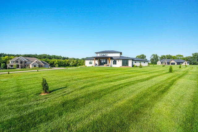 $1,149,900 | W8251 Hackberry Hills Drive, Hortonville, WI 54944