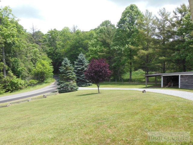129 Estep Valley Road Sparta, NC 28675 - Photo 15 of 28 Gallery Image 15