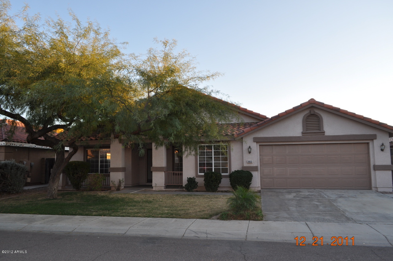 3933 West Bloomfield Road Phoenix, AZ 85029 - Photo 1 of 22 C:\fakepath\DSC_0231