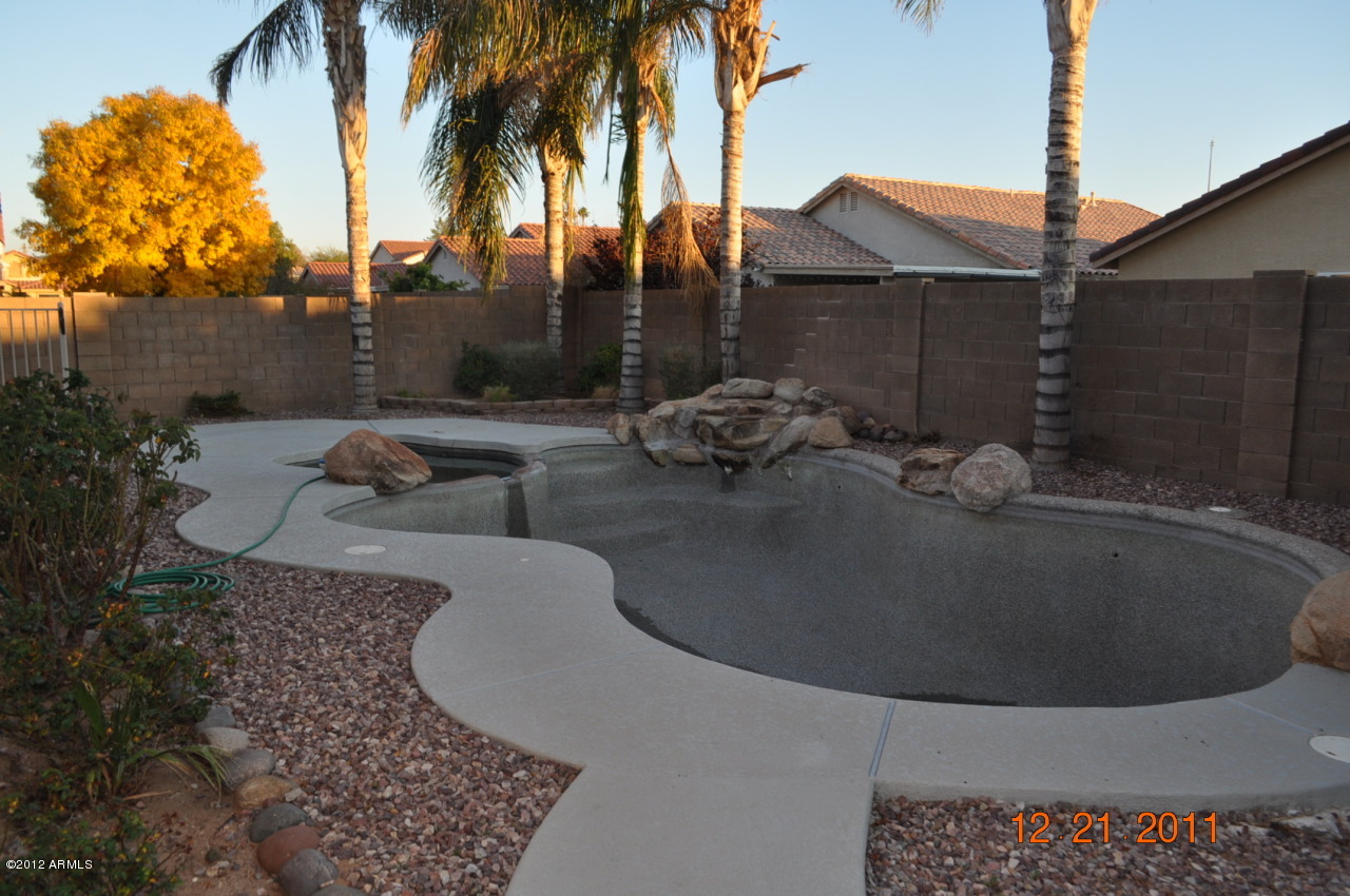 3933 West Bloomfield Road Phoenix, AZ 85029 - Photo 21 of 22 C:\fakepath\DSC_0275