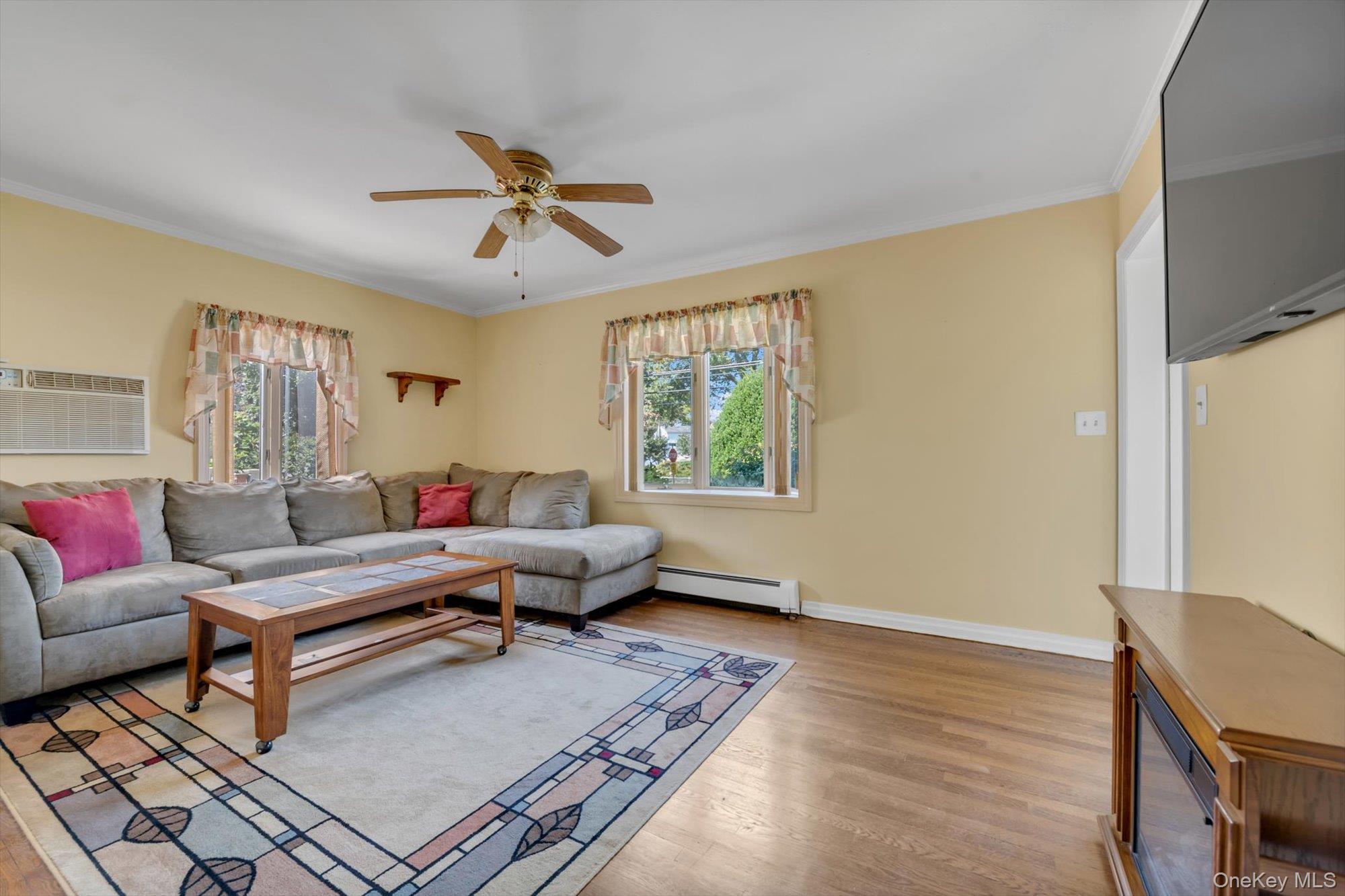 54 Sullivan Road Farmingdale, NY 11735 - Photo 3 of 18 Gallery Image 3
