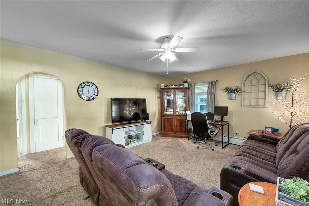 453 Niagara Road Vermilion, OH 44089 - Photo 3 of 8 Gallery Image 3
