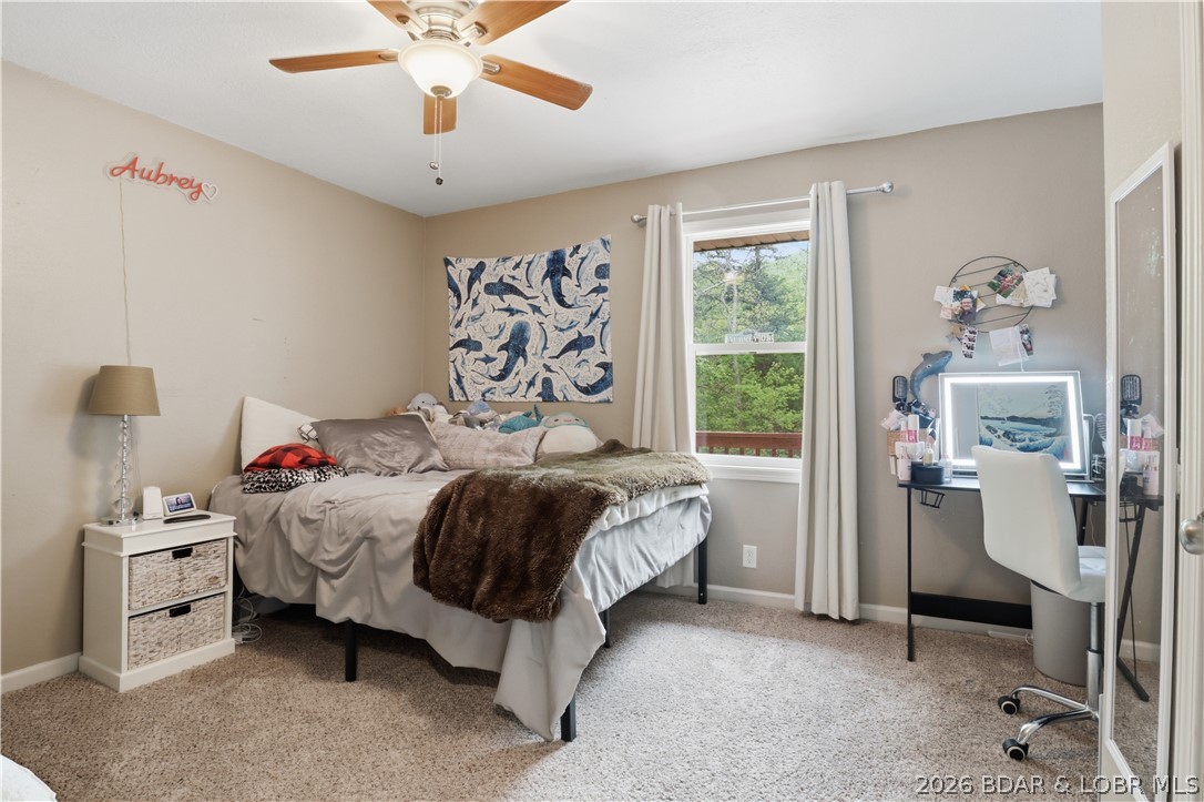 718 West Kays Point Road Lake Ozark, MO 65049 - Photo 21 of 44 Main level bedroom #1