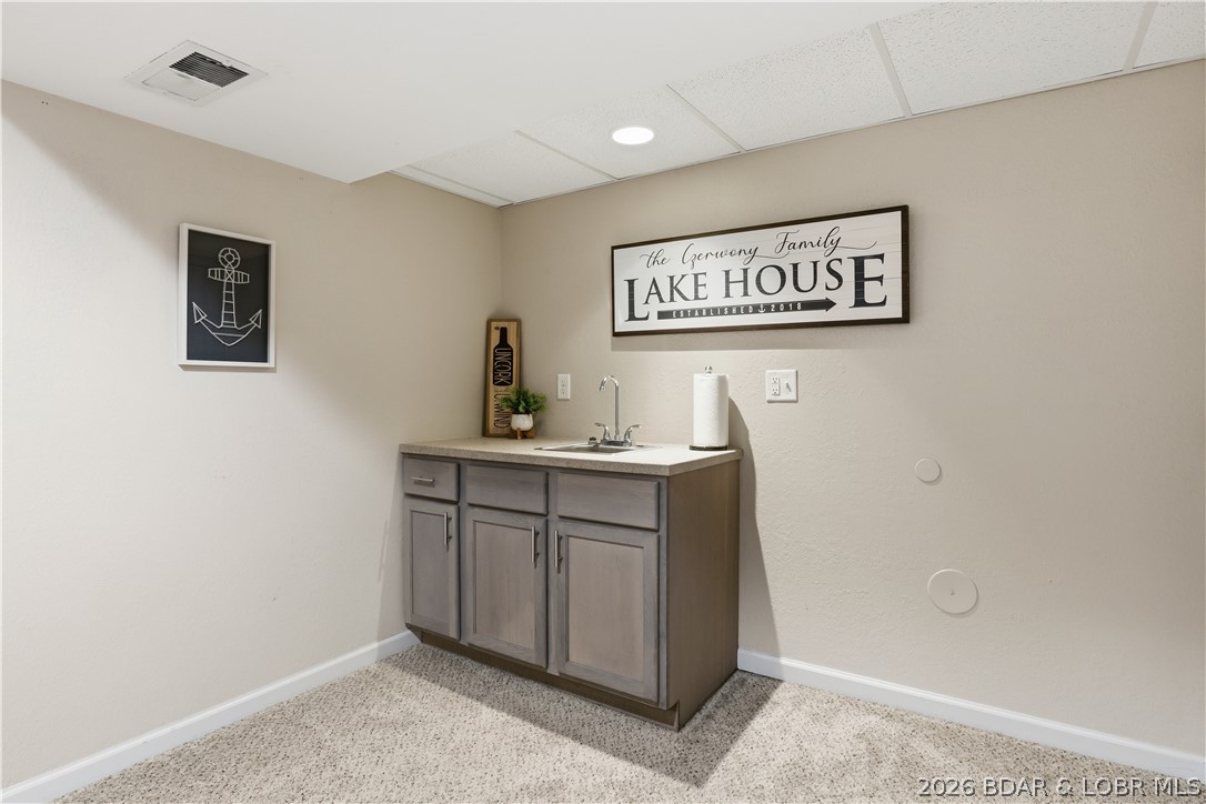 718 West Kays Point Road Lake Ozark, MO 65049 - Photo 27 of 44 Lower level wet bar
