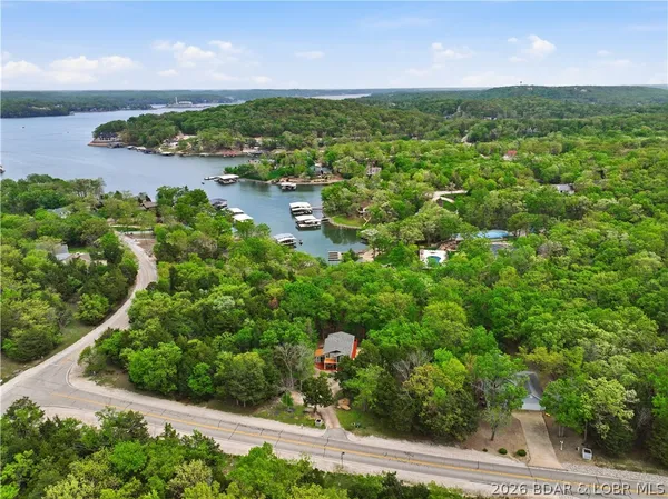 $500,000 | 718 West Kays Point Road, Lake Ozark, MO 65049