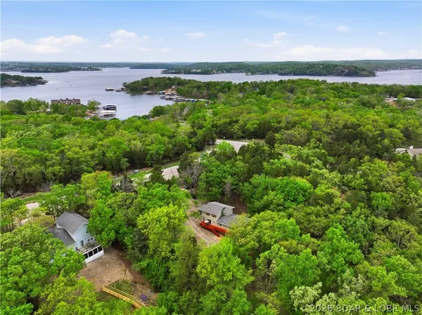 $500,000 | 718 West Kays Point Road, Lake Ozark, MO 65049