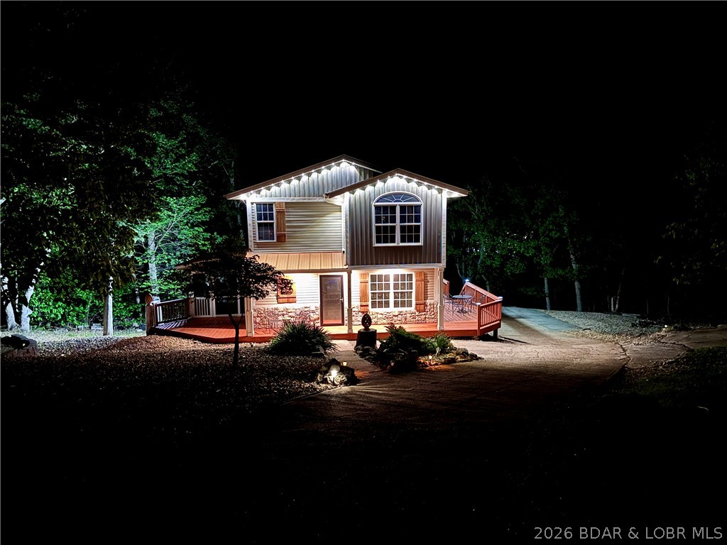 718 West Kays Point Road Lake Ozark, MO 65049 - Photo 42 of 44 Cool exterior lighting