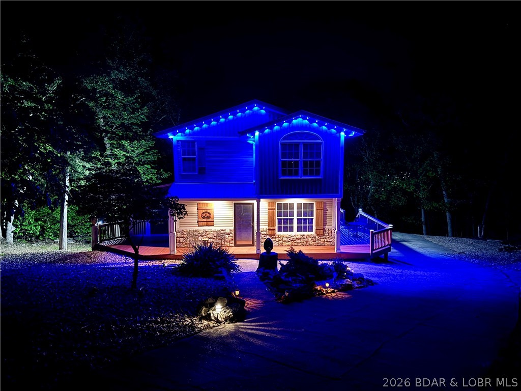 718 West Kays Point Road Lake Ozark, MO 65049 - Photo 43 of 44 Cool exterior lighting