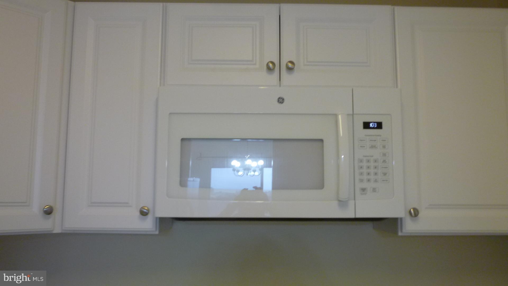 1111 University Boulevard West, Unit 1406A Silver Spring, MD 20902 - Photo 18 of 41 New Built in Microwave oven