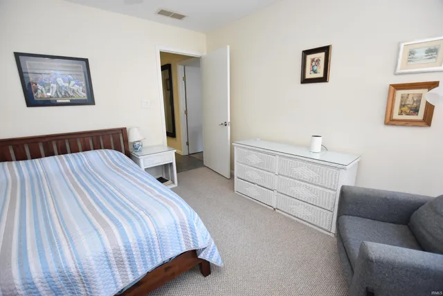 $229,000 | 9441 South Pointe Lasalles Drive, Bloomington, IN 47401