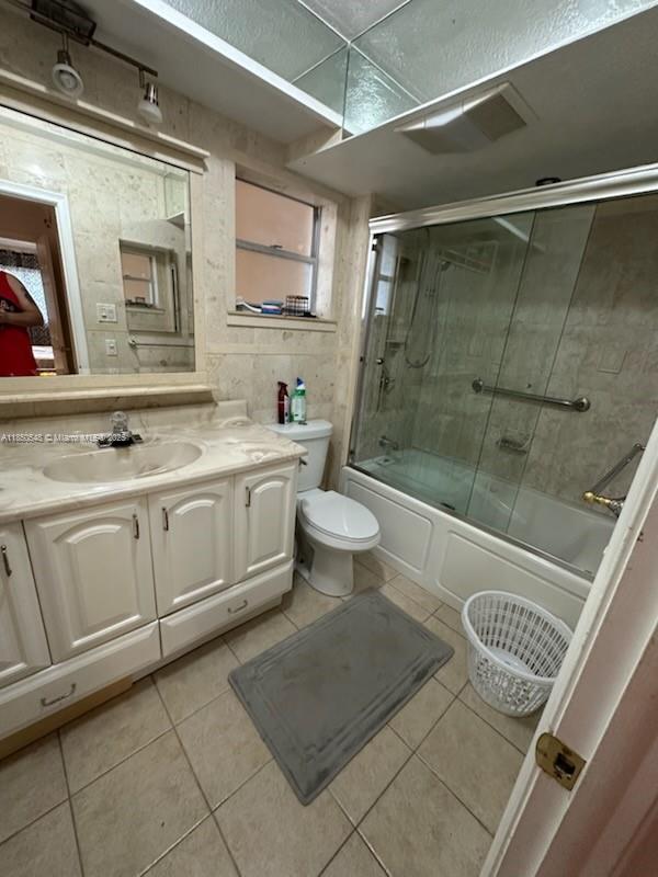 Atlantic Shores Hallandale Beach, FL 33009 - Photo 13 of 19 a bathroom with a sink a toilet and shower