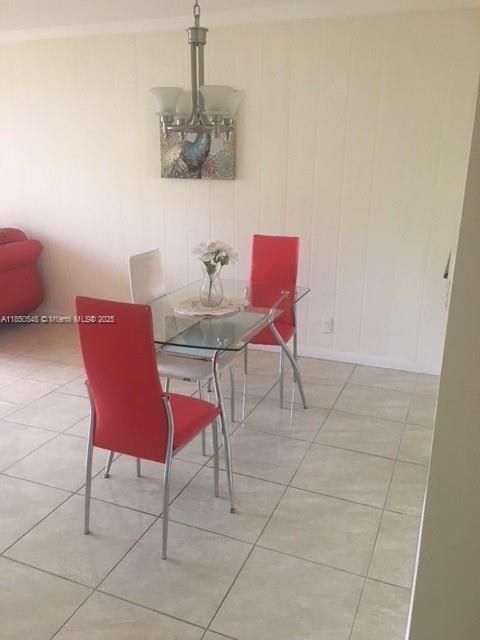 Atlantic Shores Hallandale Beach, FL 33009 - Photo 10 of 19 a view of a livingroom with furniture